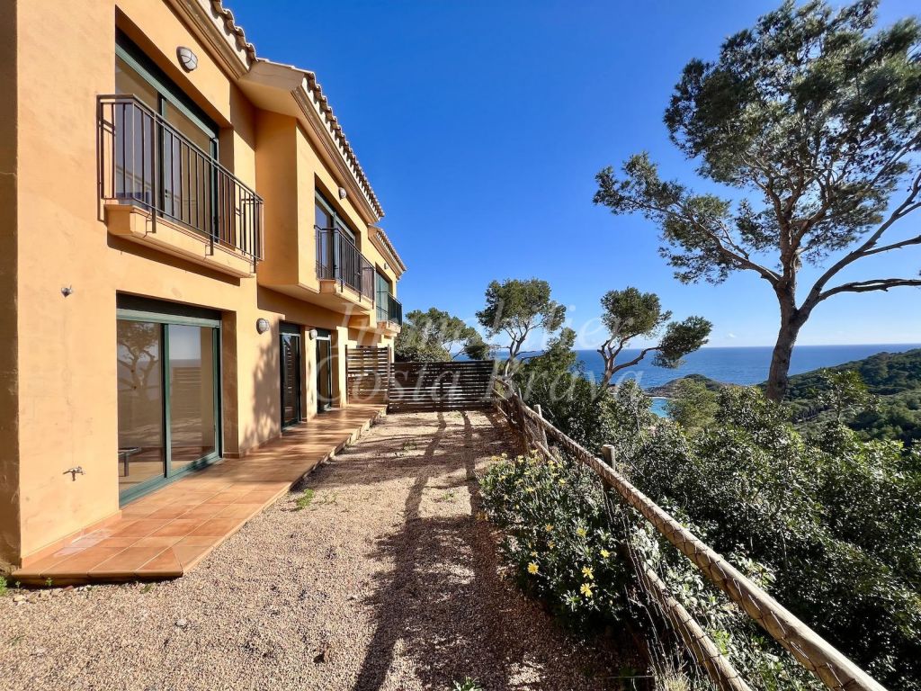 House for sale in Sa Tuna, Begur