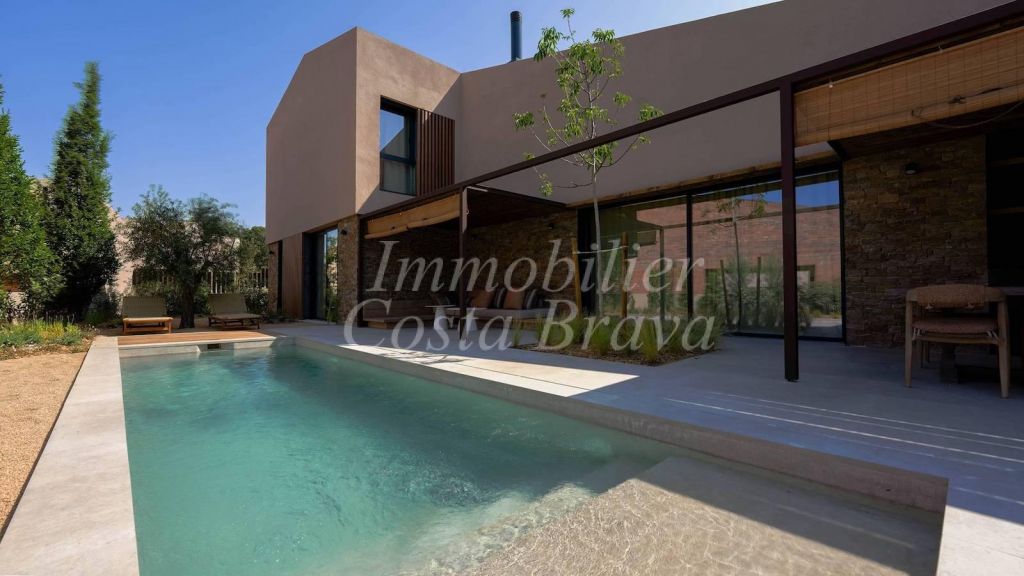 Xalet en venda a Baix Empordà