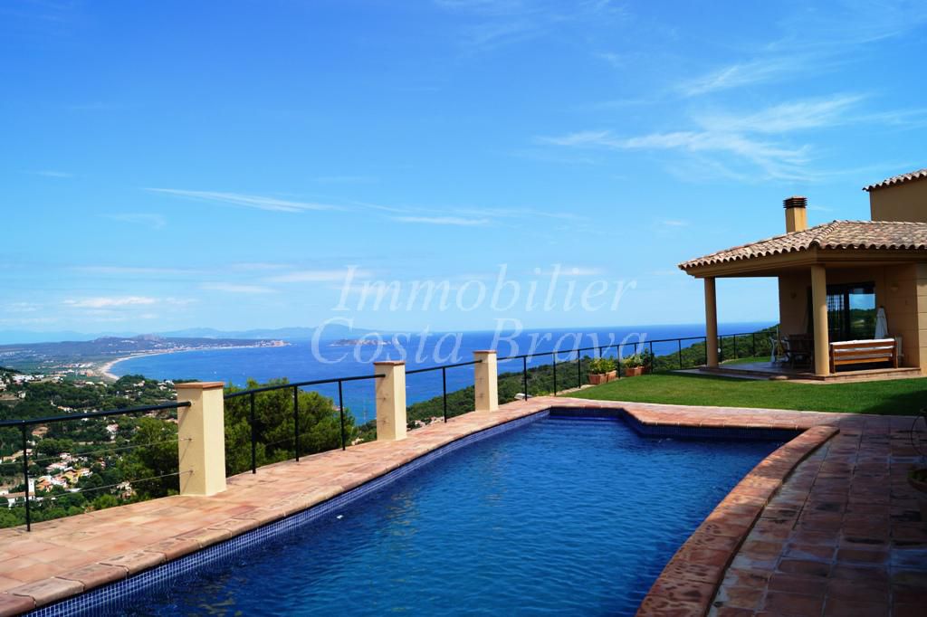 Villa à vendre à Begur