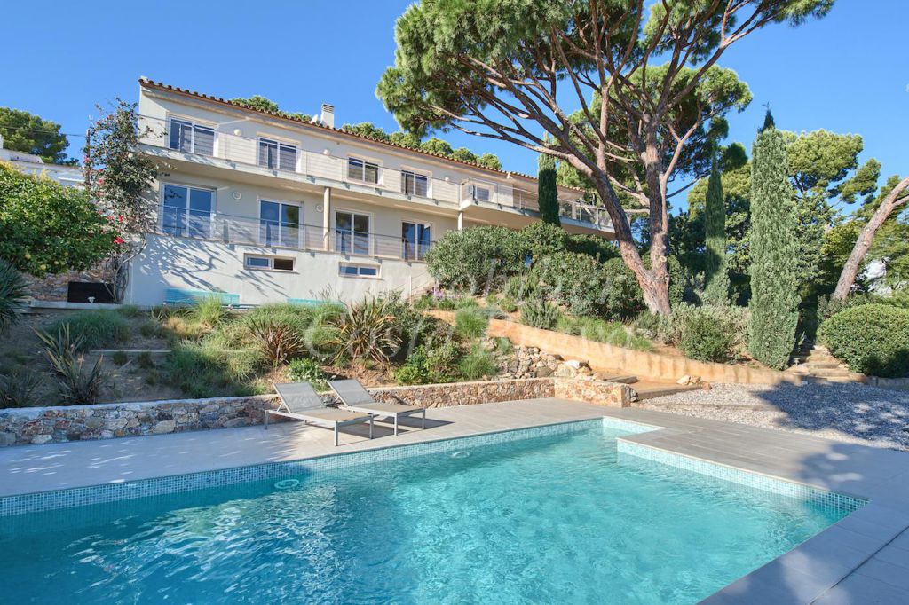 Chalet en venta en Begur