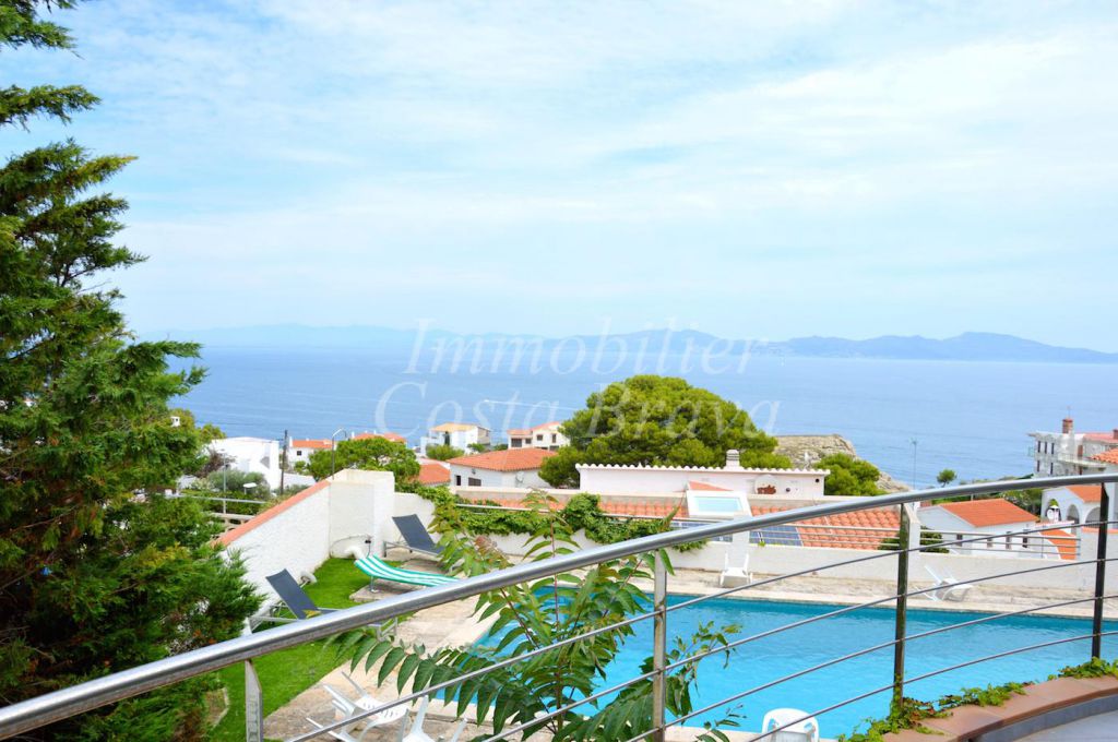 Villa for sale in l