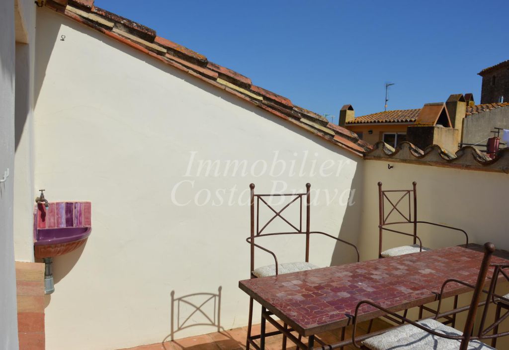Download Dormitori rustic de platja Free HD