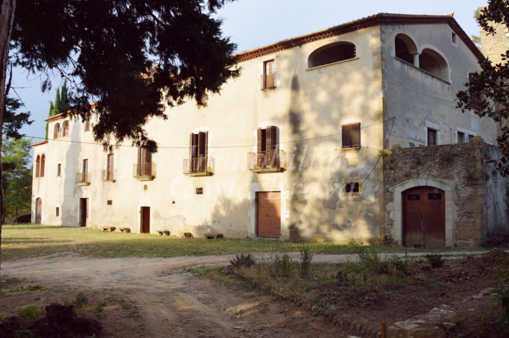 Masia en venda a Flaçà, Baix Empordà