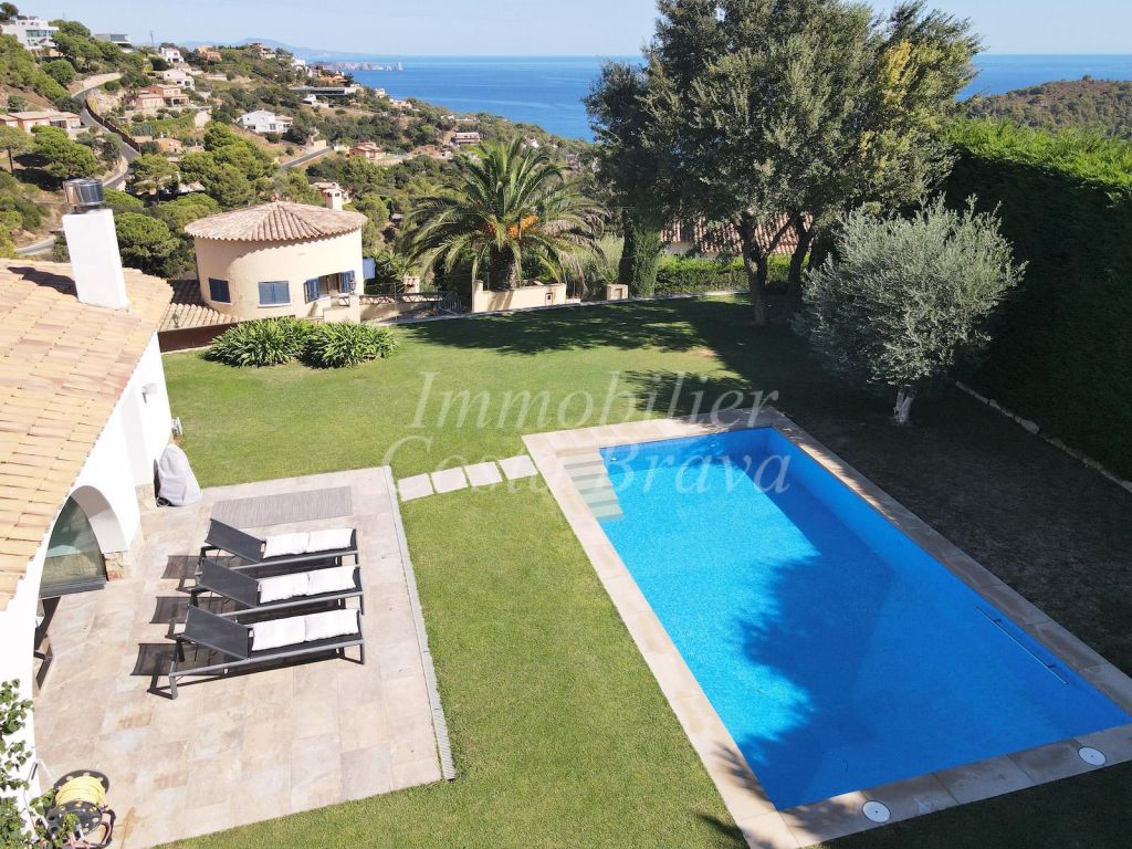 Chalet en venta en Sa Riera, Begur