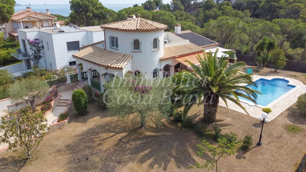 House for sale in Playa de Pals, Pals