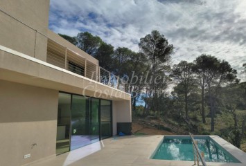Chalet en venta en Begur