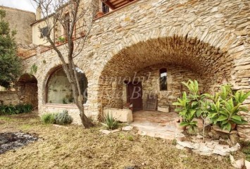 Farm house for sale in Begur